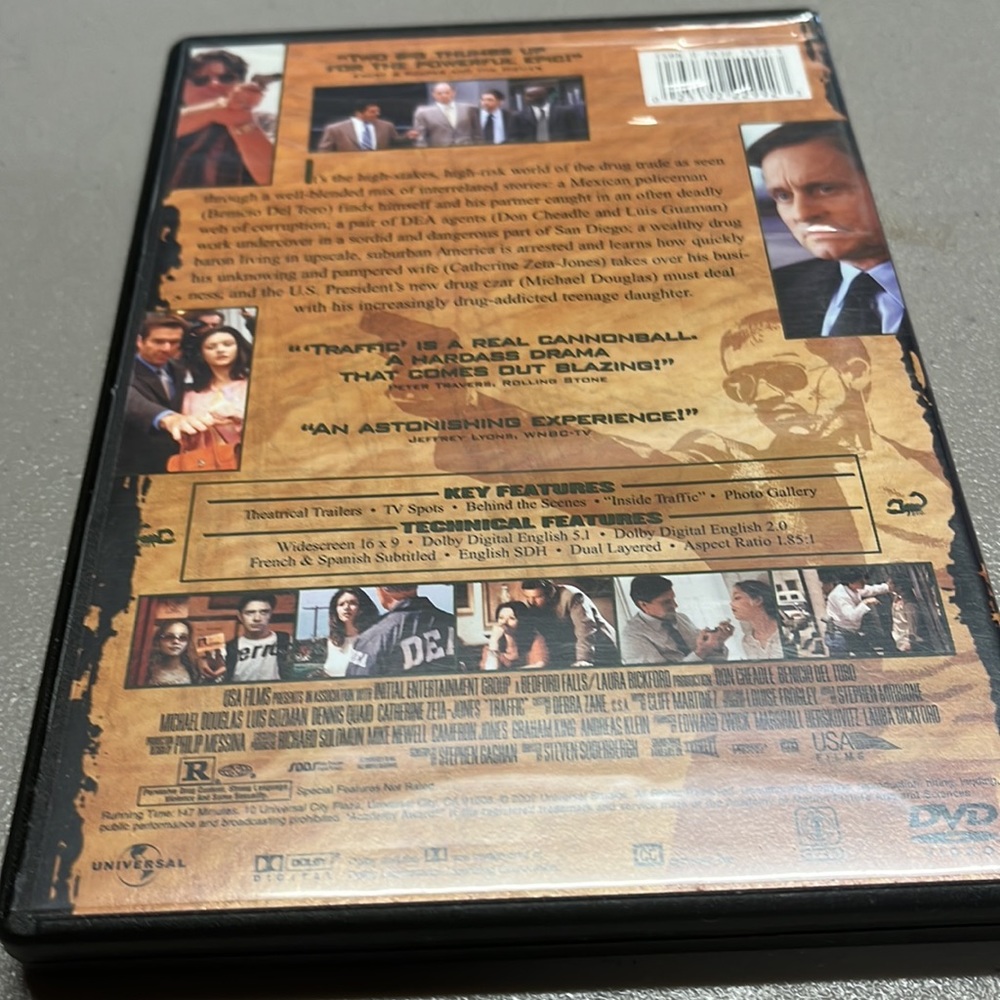 Traffic DVD - Picture 2 of 3